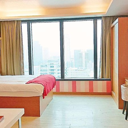 85 旅行 Ie Apartment Kaohsiung Bagian luar foto